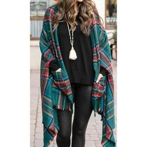 Grace & Lace Plaid Shawl Wrap Oversized Acrylic Polyester Pockets Winter Cold